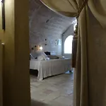 La Dimora Delle 3 Zie בית הארחה