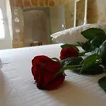 La Dimora Delle 3 Zie בית הארחה מטרה
