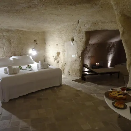 Pensionat La Dimora Delle 3 Zie 4*