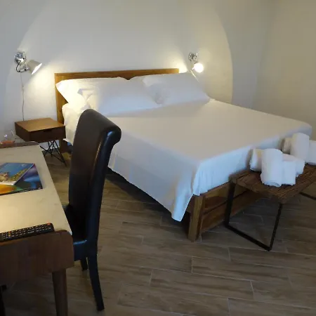La Dimora Delle 3 Zie 4*