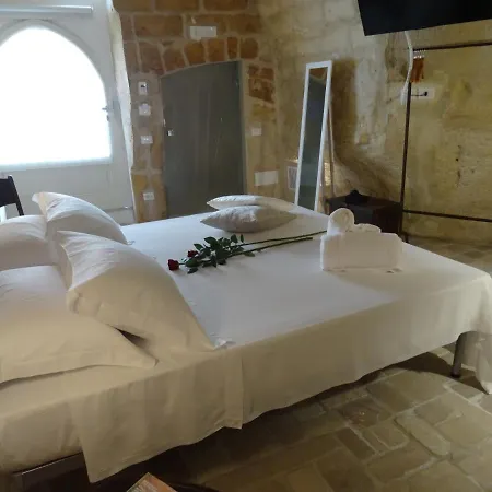 Penzion La Dimora Delle 3 Zie Matera