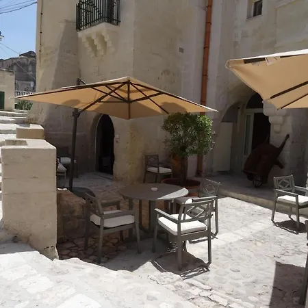 La Dimora Delle 3 Zie Pensjonat