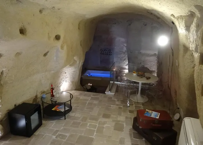 بيت ضيافة La Dimora Delle 3 Zie ماتيرا