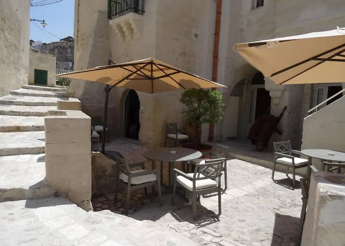 بيت ضيافة La Dimora Delle 3 Zie 4*