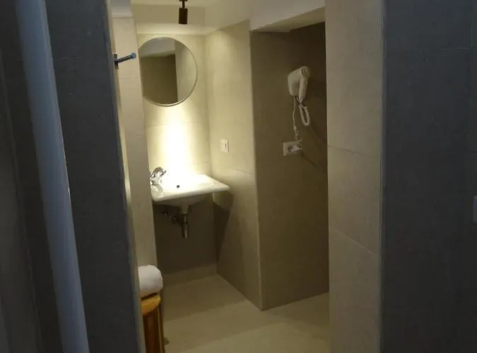 بيت ضيافة La Dimora Delle 3 Zie 4*